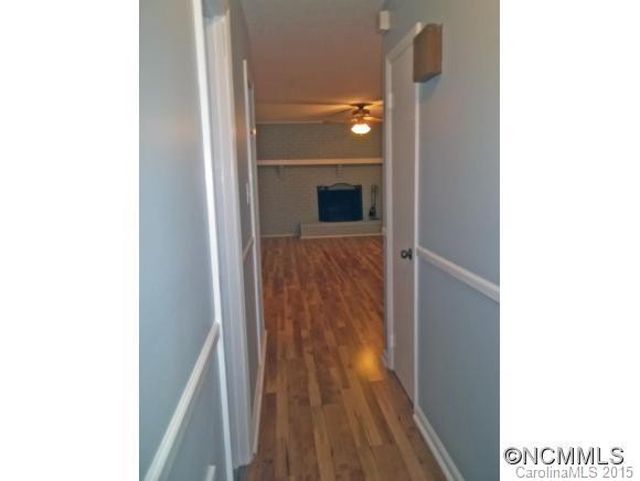 4 Maple Leaf Drive - Photo 11