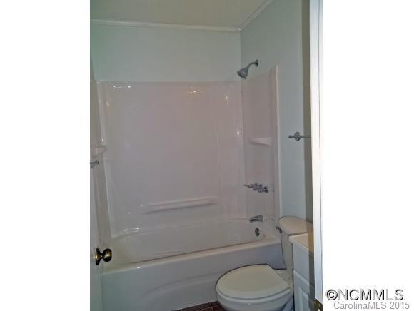 4 Maple Leaf Drive - Photo 14