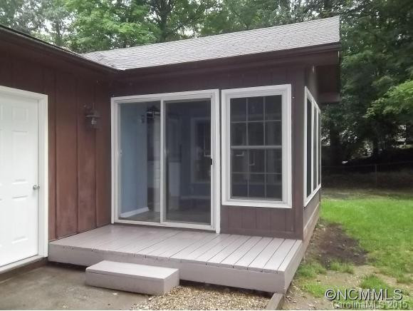 4 Maple Leaf Drive - Photo 18