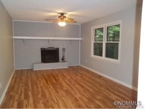 4 Maple Leaf Drive - Photo 3