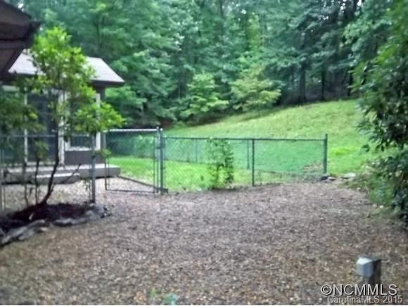 4 Maple Leaf Drive - Photo 21