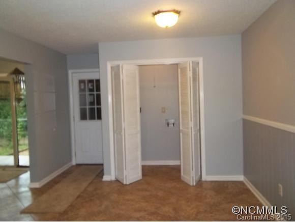 4 Maple Leaf Drive - Photo 8