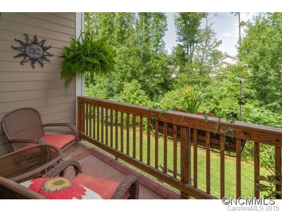 64 Foxden Drive #102 - Photo 15
