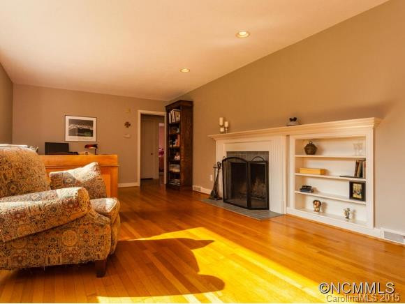 116 Midland Drive - Photo 9