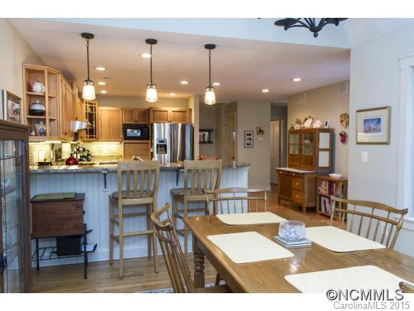 334 E. Sondley Dr - Photo 7
