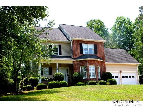 223 General Griffith Circle