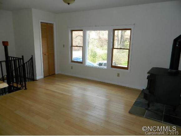 284 Betts Branch Road - Photo 2