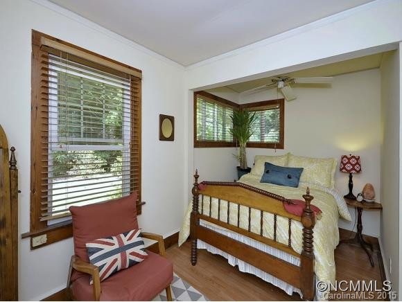 1047 Hebron Road - Photo 13