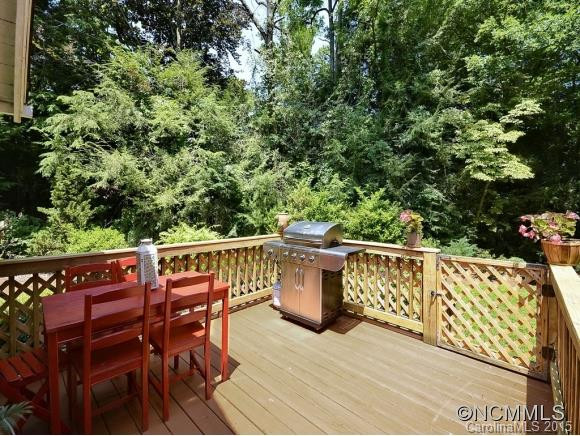 1047 Hebron Road - Photo 14