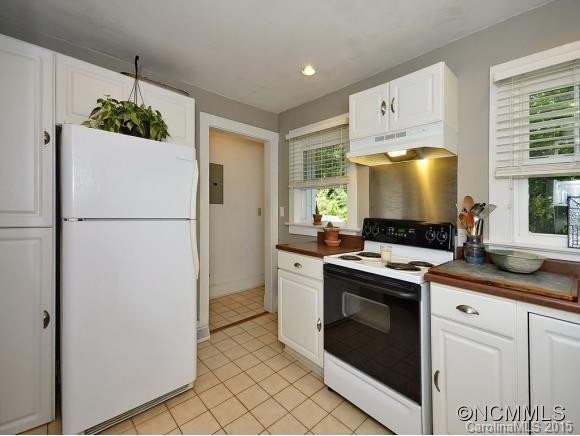 1047 Hebron Road - Photo 8