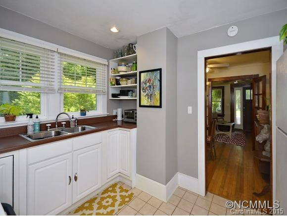 1047 Hebron Road - Photo 9