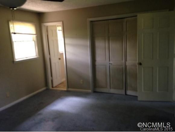 345 Oak Lane - Photo 12