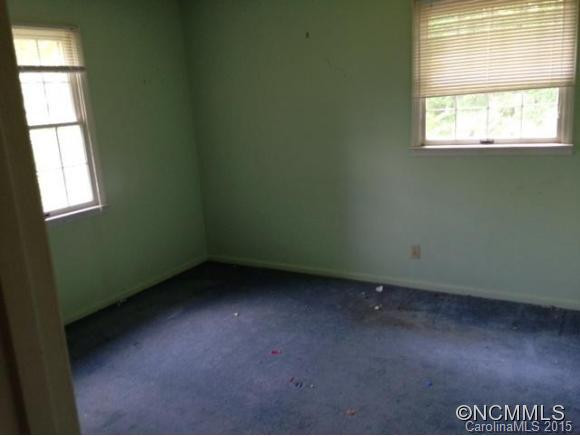 345 Oak Lane - Photo 16