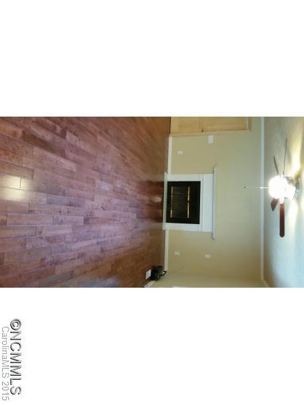 112 Richards Drive - Photo 4