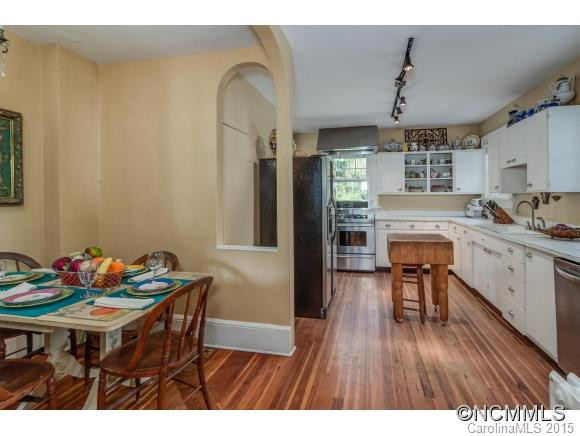 16 Colonial Place - Photo 11