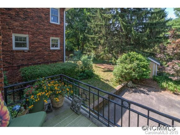 16 Colonial Place - Photo 23