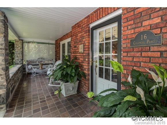 16 Colonial Place - Photo 4