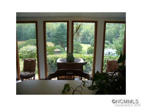 27 MAJESTIC MOUNTAIN DRIVE - Photo 6