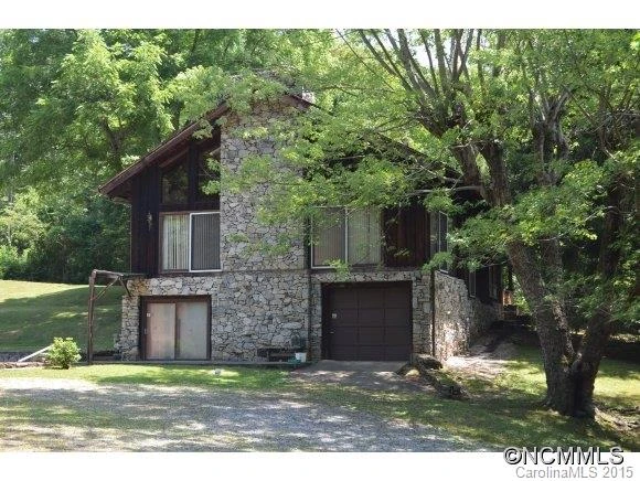 95 Cowan Cove