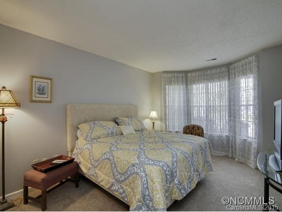 484 N. WOODFIELD COURT - Photo 6