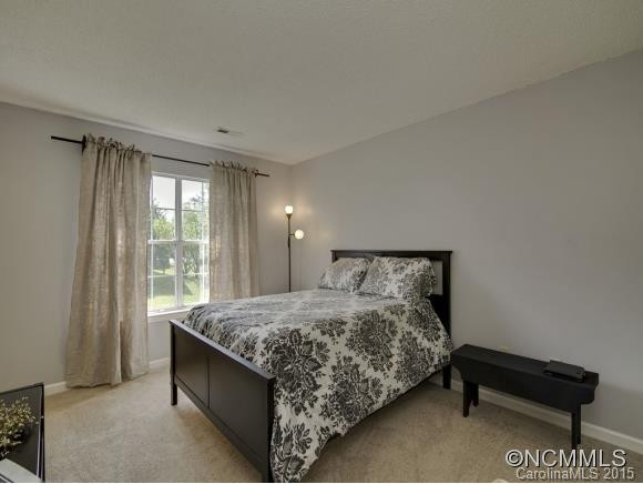 484 N. WOODFIELD COURT - Photo 7