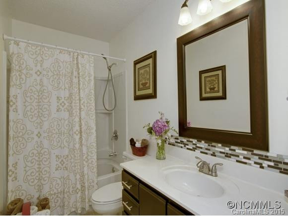 484 N. WOODFIELD COURT - Photo 9