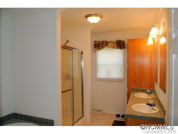 19 Riley Lane - Photo 11