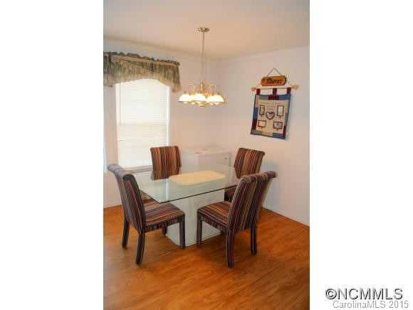 19 Riley Lane - Photo 8