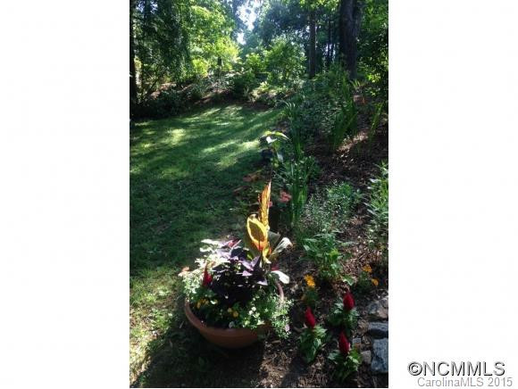 305 PINEY MOUNTAIN DR, M-2 - Photo 5