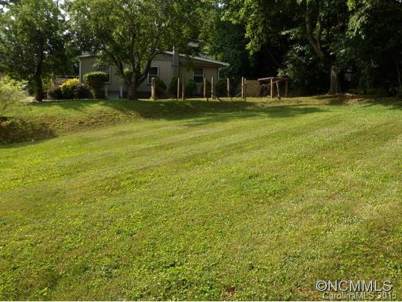7 Ridgeway Drive - Photo 2