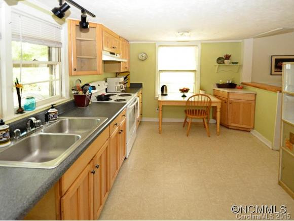 7 Ridgeway Drive - Photo 13