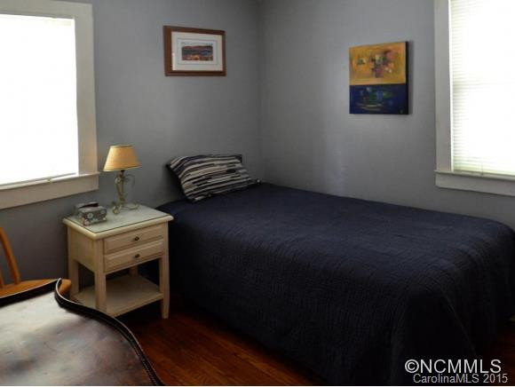 7 Ridgeway Drive - Photo 16
