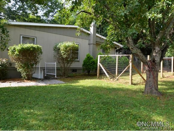 7 Ridgeway Drive - Photo 6