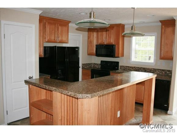 110 VIVIAN WAY - Photo 3