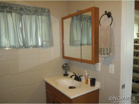 123 Edwards Point - Photo 9