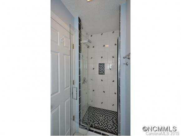 26 LAURELWOOD DRIVE - Photo 14