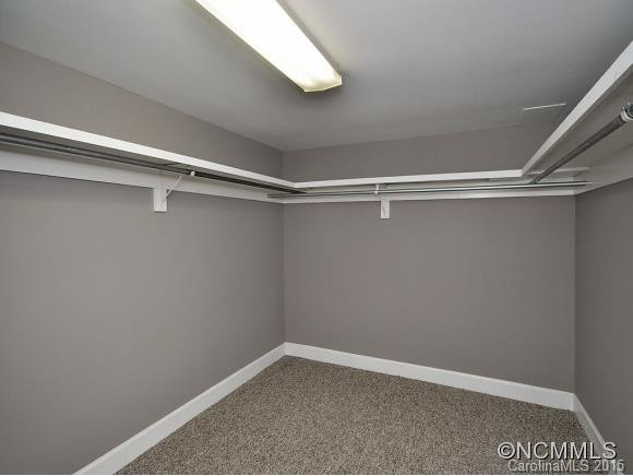 26 LAURELWOOD DRIVE - Photo 22
