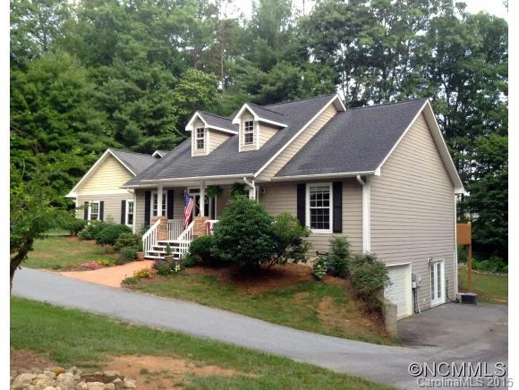 9 Waldrup Trace