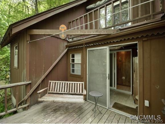 2223 Secluded Valley Road - Photo 2