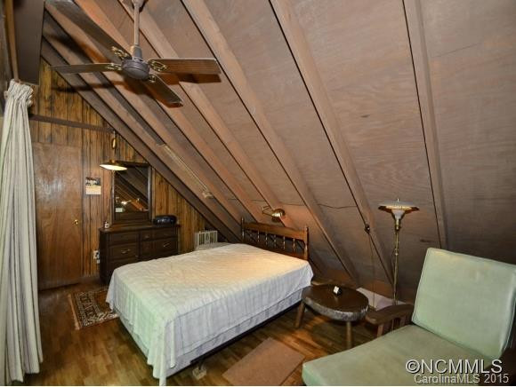 2223 Secluded Valley Road - Photo 14