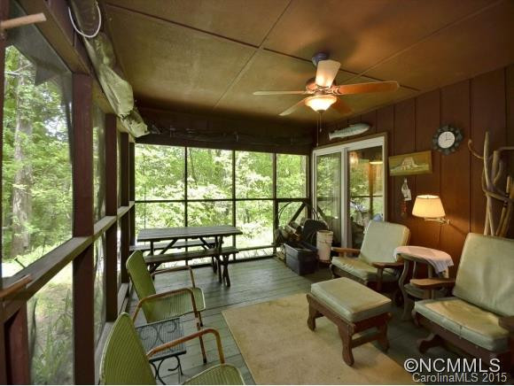 2223 Secluded Valley Road - Photo 4