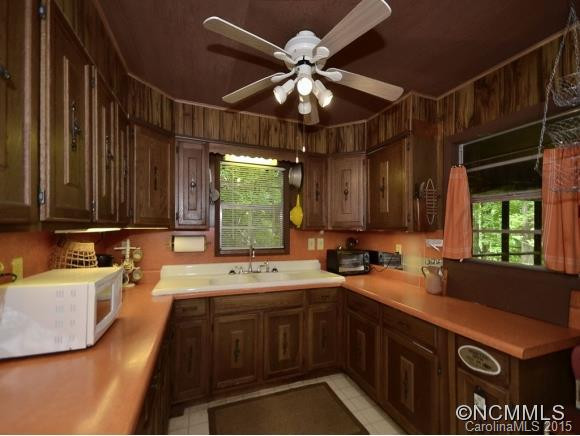 2223 Secluded Valley Road - Photo 7