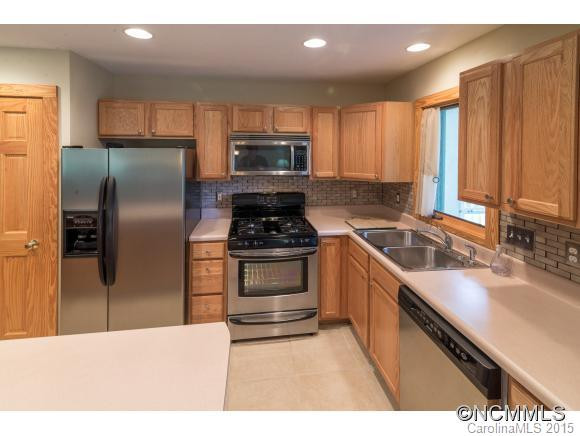 502 Rhododendron Ave - Photo 11