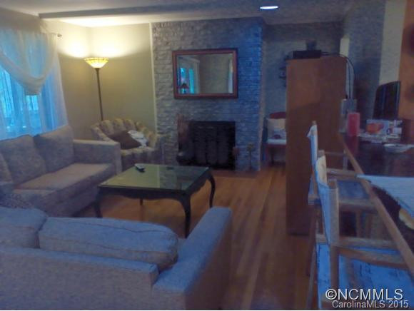 8 Deanwood Circle - Photo 2