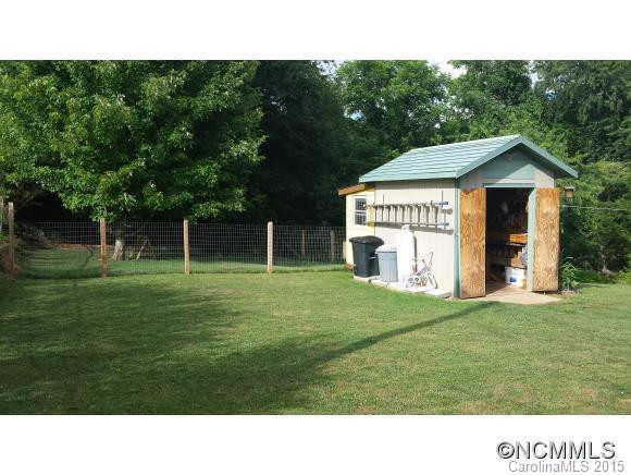215 View Street - Photo 15
