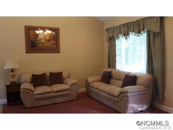 215 View Street - Photo 7