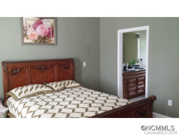 215 View Street - Photo 9