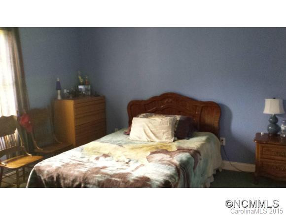 215 View Street - Photo 10