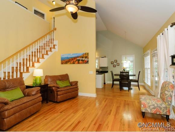 1047 Columbine Road - Photo 13