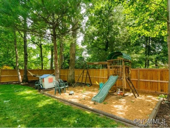 1047 Columbine Road - Photo 19